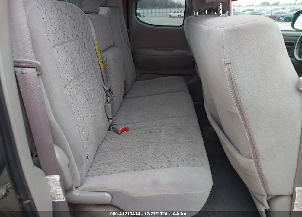 2005 TOYOTA TUNDRA LTD V8 VIN: 5TBRT38135S457430