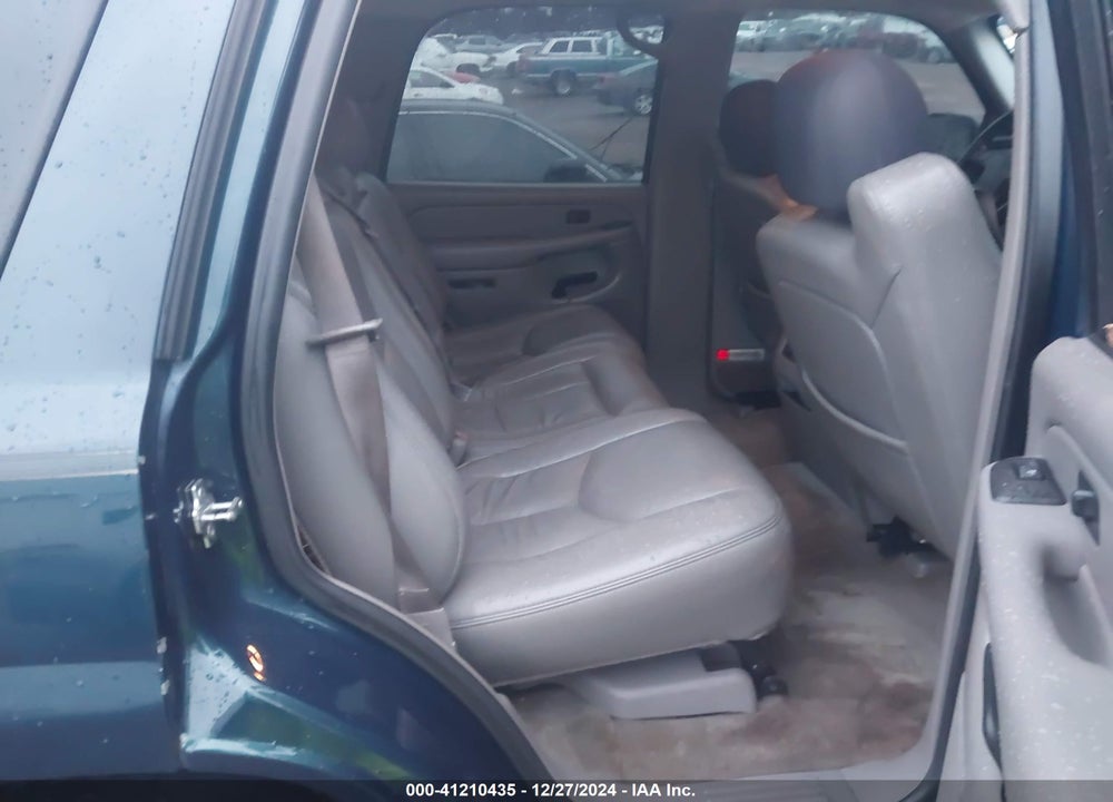 2005 CHEVROLET TAHOE LT VIN: 1GNEK13T55J112233