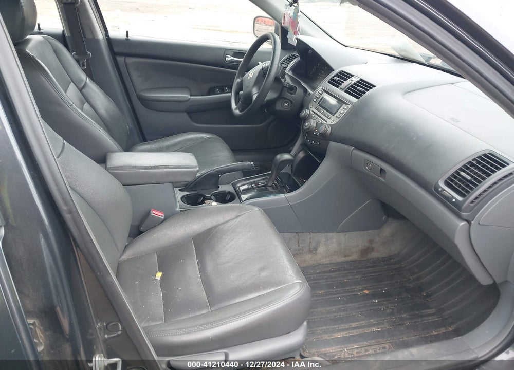 2006 HONDA ACCORD 2.4 SE VIN: 1HGCM56396A151407
