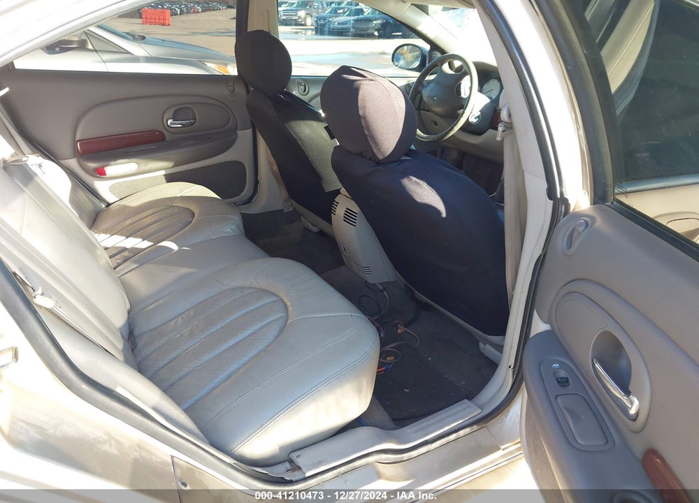 2001 CHRYSLER LHS VIN: 2C3HC56G81H688620