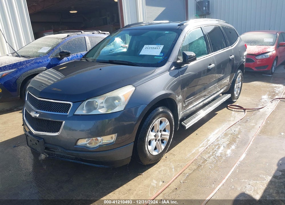 2012 CHEVROLET TRAVERSE LS VIN: 1GNKREED0CJ290382