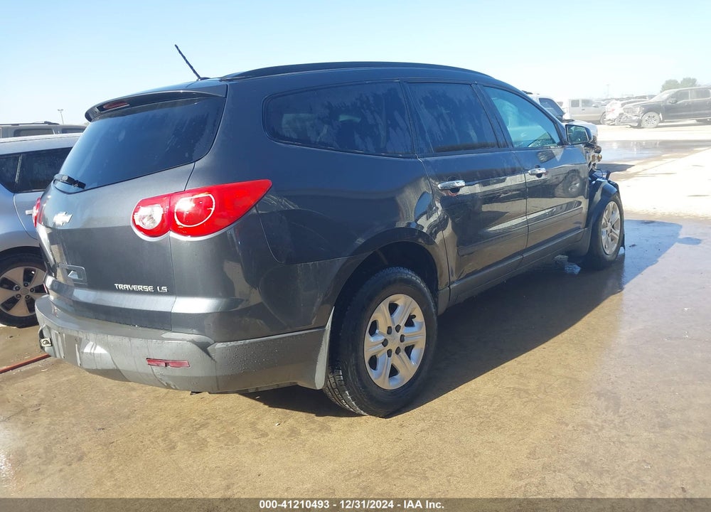 2012 CHEVROLET TRAVERSE LS VIN: 1GNKREED0CJ290382