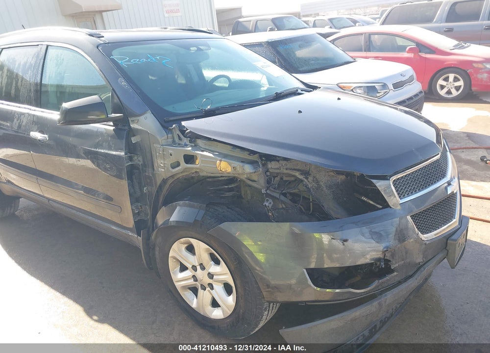 2012 CHEVROLET TRAVERSE LS VIN: 1GNKREED0CJ290382