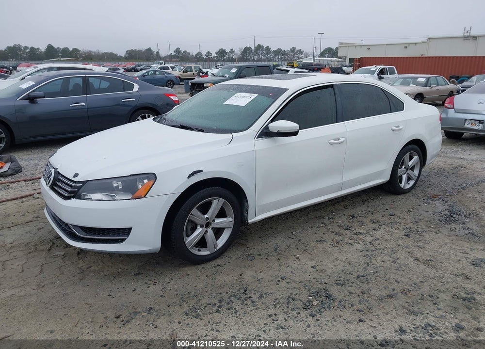 2013 VOLKSWAGEN PASSAT 2.5L SE VIN: 1VWBH7A39DC027721