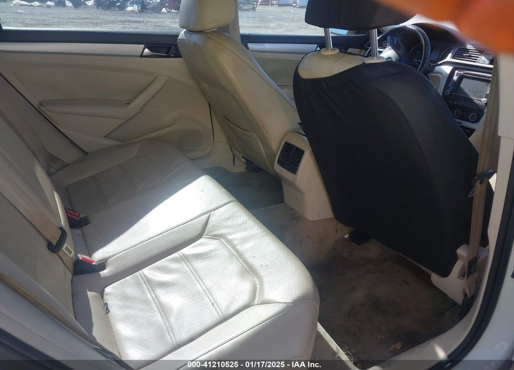 2013 VOLKSWAGEN PASSAT 2.5L SE VIN: 1VWBH7A39DC027721