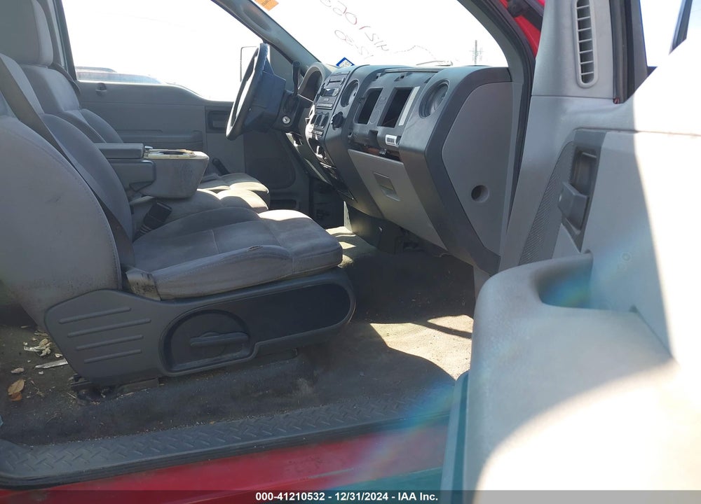 2005 FORD F-150 STX/XL/XLT VIN: 1FTRX12W75FA95560
