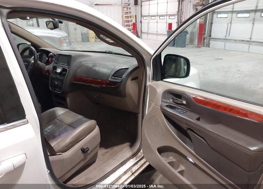 2012 CHRYSLER TOWN & COUNTRY TOURING VIN: 2C4RC1BG1CR200703