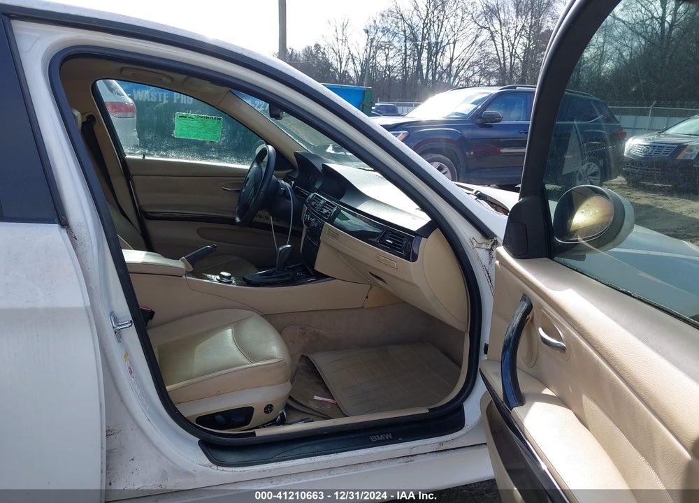 2008 BMW 328I VIN: WBAVA37528NL54507