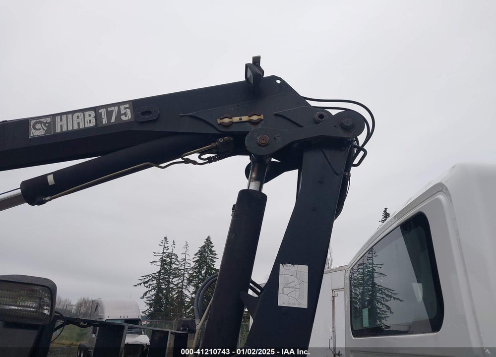 2008 INTERNATIONAL 4000 4300 VIN: 1HTMMAANX8H579391