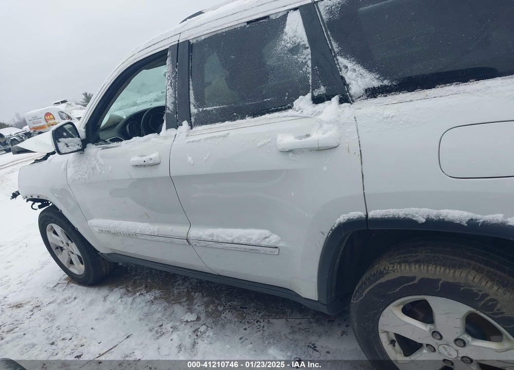 2013 JEEP GRAND CHEROKEE LAREDO VIN: 1C4RJFAG8DC560114