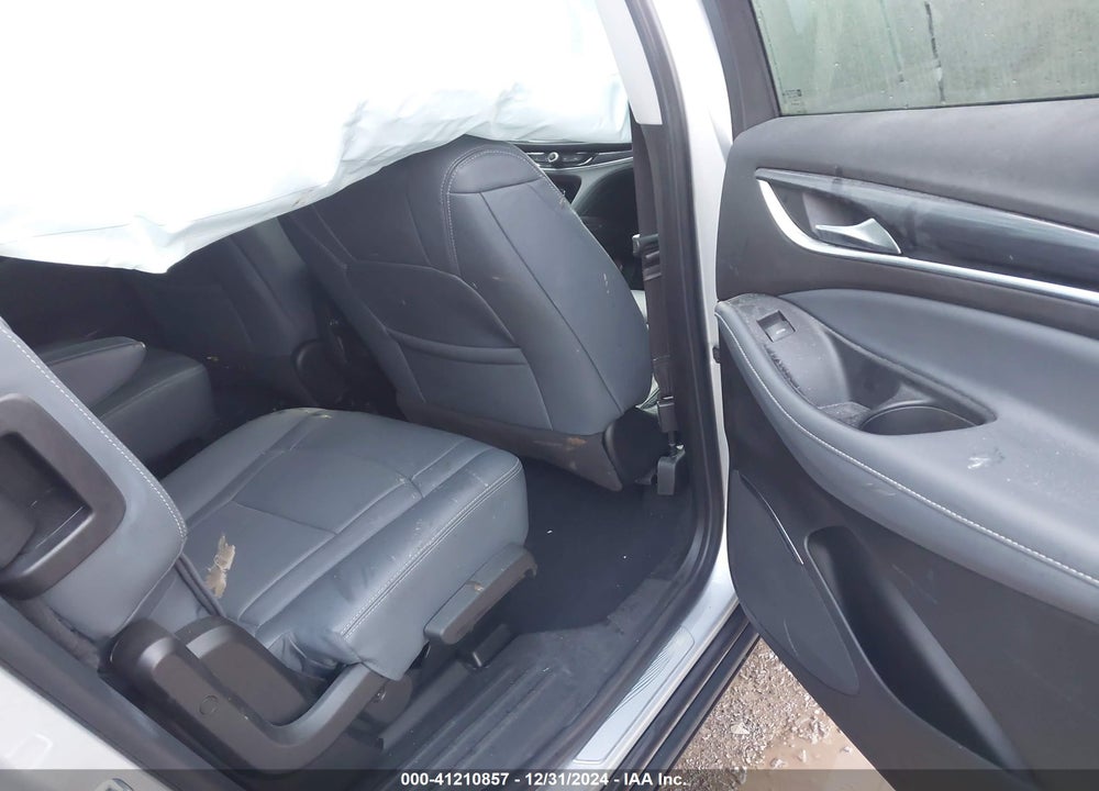 2021 BUICK ENCLAVE AWD ESSENCE VIN: 5GAEVAKW3MJ262319
