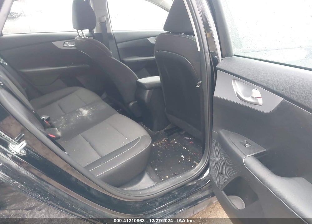 2024 KIA FORTE LXS VIN: 3KPF24AD5RE783981