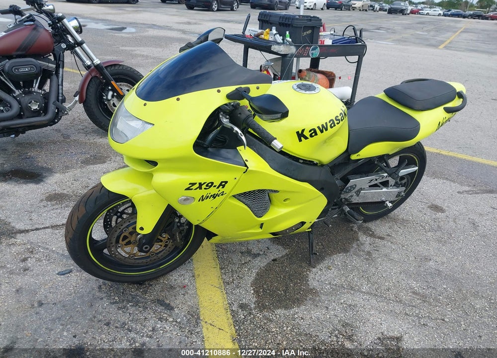 1998 KAWASAKI ZX900 C VIN: JKAZX2C18WA003647