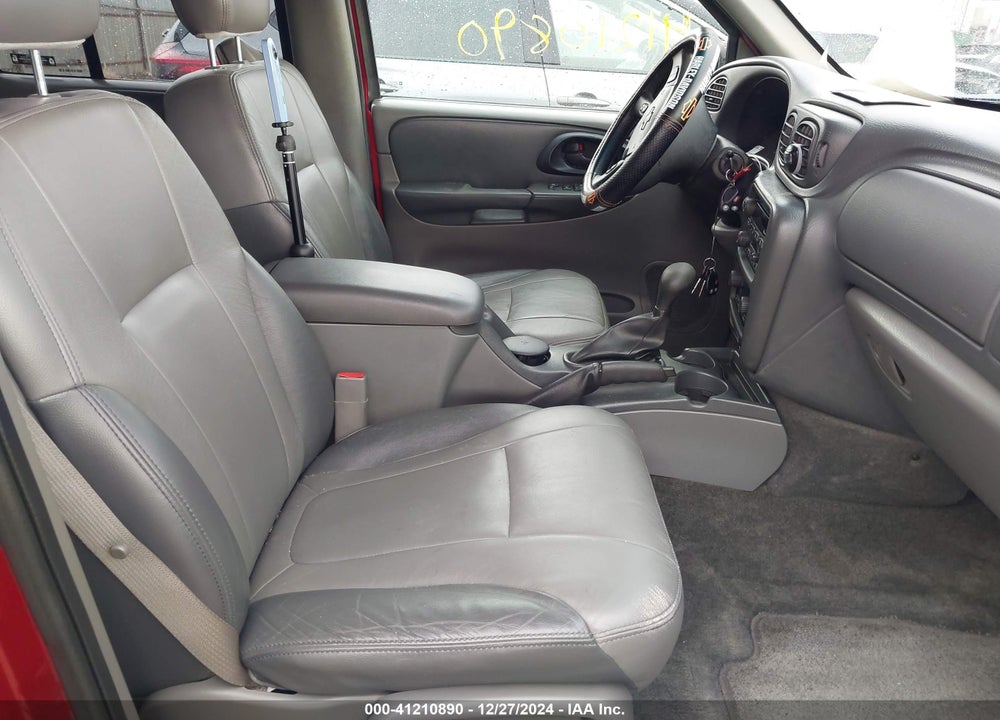 2002 CHEVROLET TRAILBLAZER LTZ VIN: 1GNDT13SX22330450