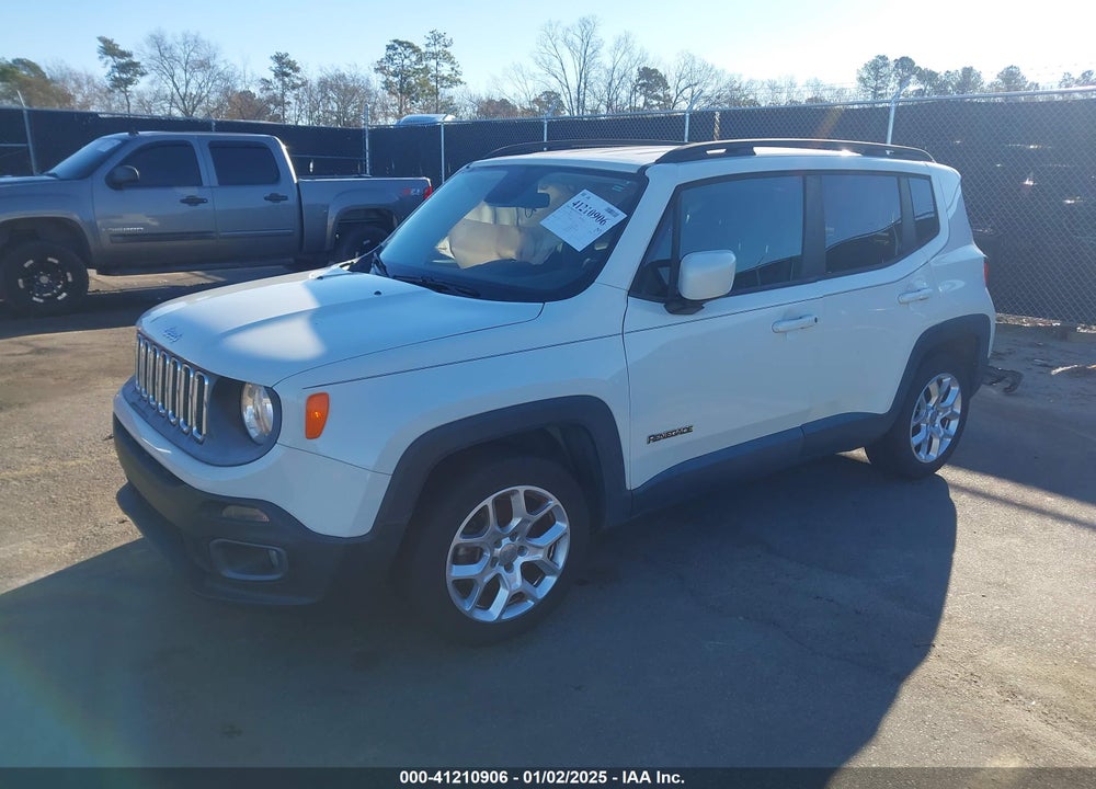 2015 JEEP RENEGADE LATITUDE VIN: ZACCJABT0FPB45114