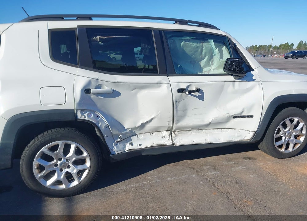 2015 JEEP RENEGADE LATITUDE VIN: ZACCJABT0FPB45114