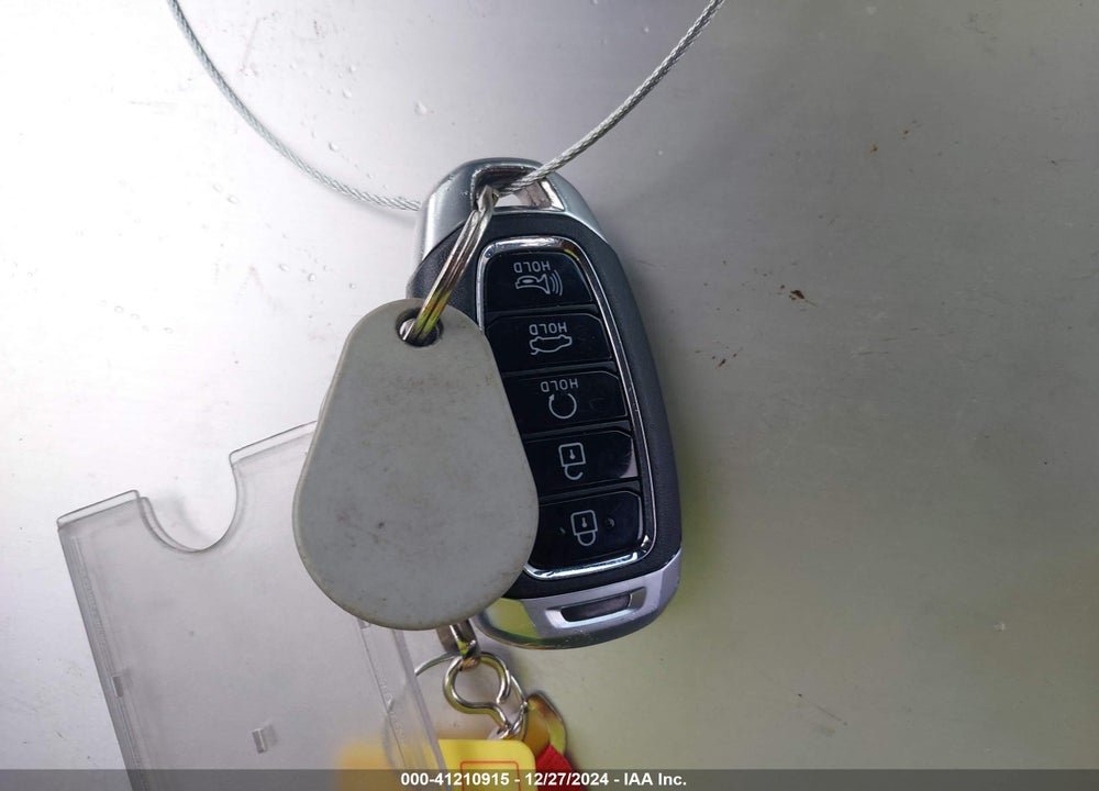 2023 HYUNDAI ELANTRA VIN: 5NPLS4AG0PH109890