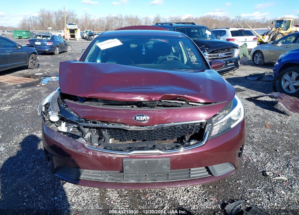 2018 KIA FORTE VIN: 3KPFL4A74JE264125