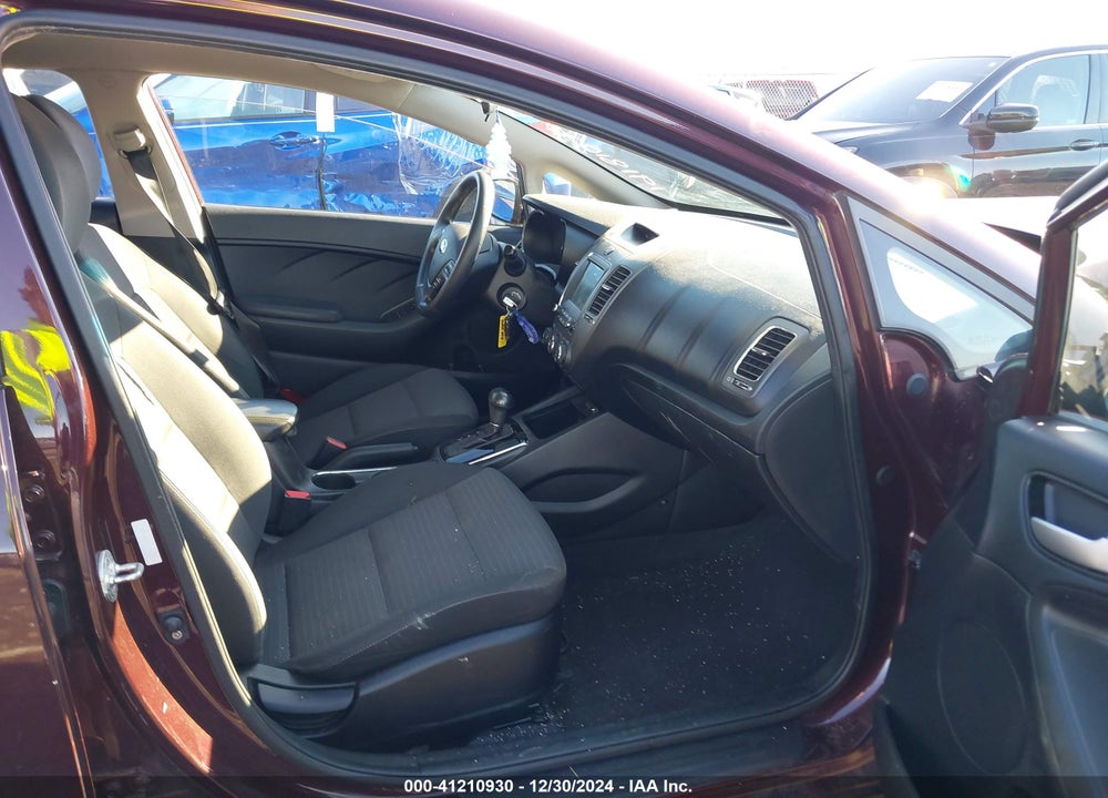 2018 KIA FORTE VIN: 3KPFL4A74JE264125