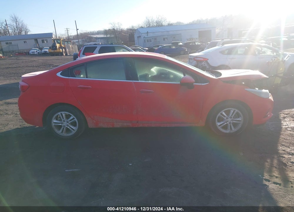 2017 CHEVROLET CRUZE VIN: 1G1BE5SM2H7269684