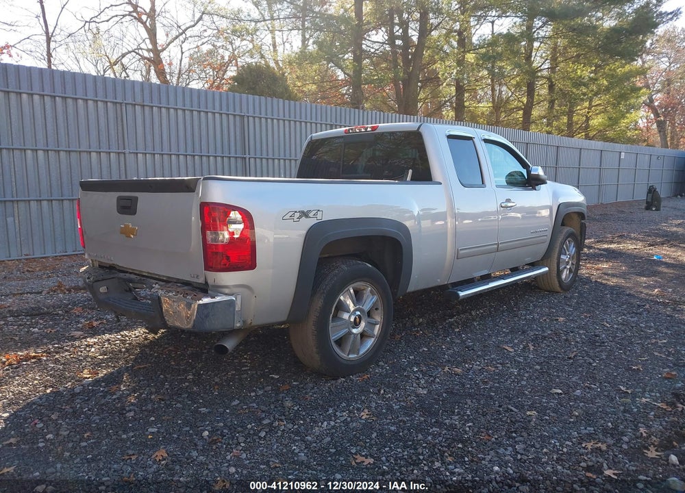 2013 CHEVROLET SILVERADO 1500 VIN: 1GCRKTE75DZ410013
