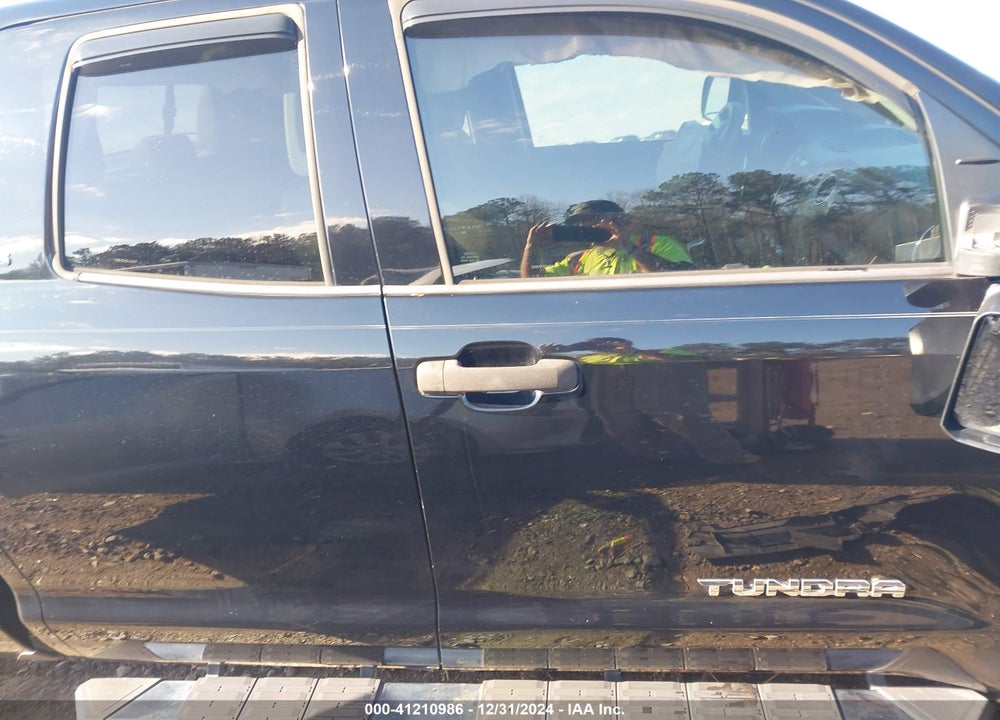 2015 TOYOTA TUNDRA DOUBLE CAB SR/DOUBLE CAB SR5 VIN: 5TFRY5F15FX181917
