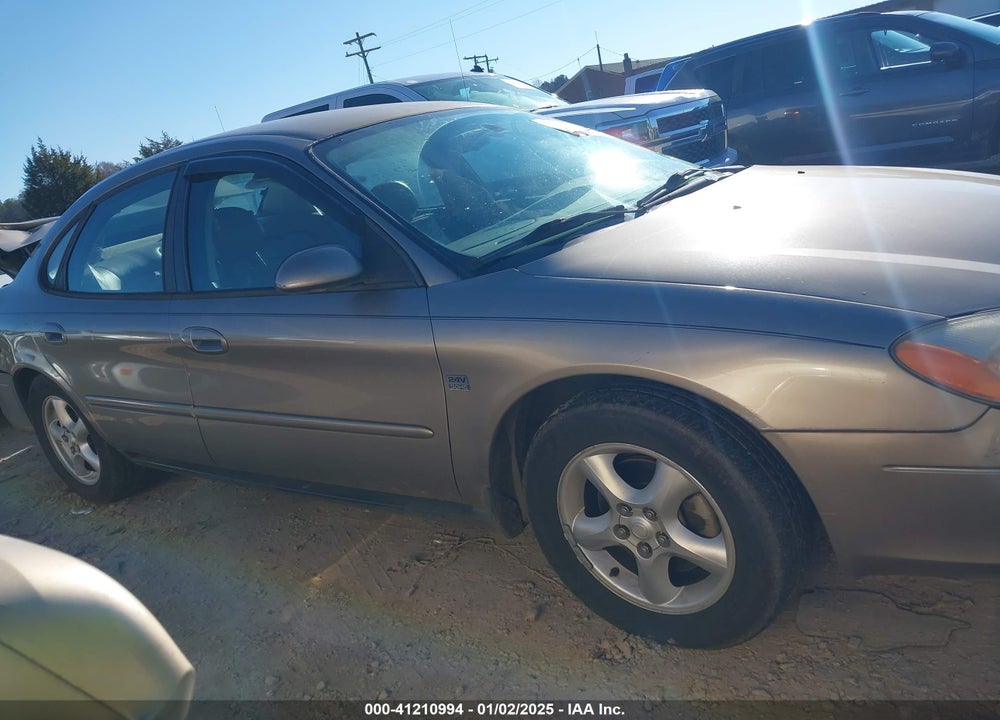 2003 FORD TAURUS SES VIN: 1FAFP55S23A230608