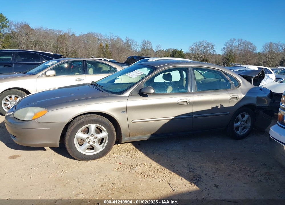 2003 FORD TAURUS SES VIN: 1FAFP55S23A230608