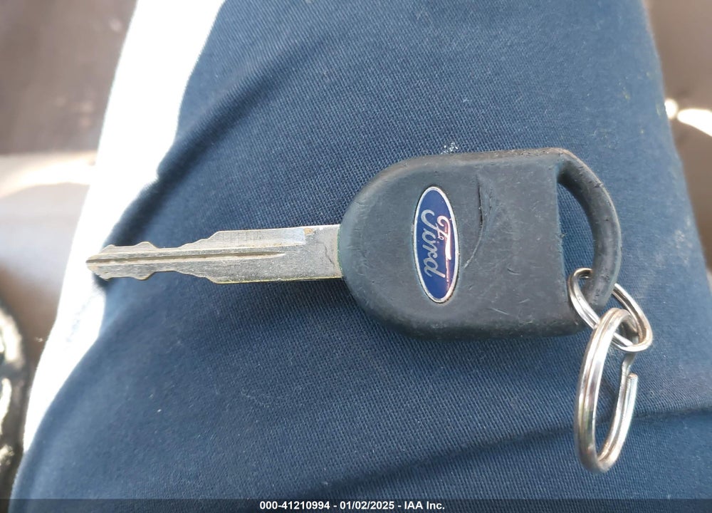 2003 FORD TAURUS SES VIN: 1FAFP55S23A230608
