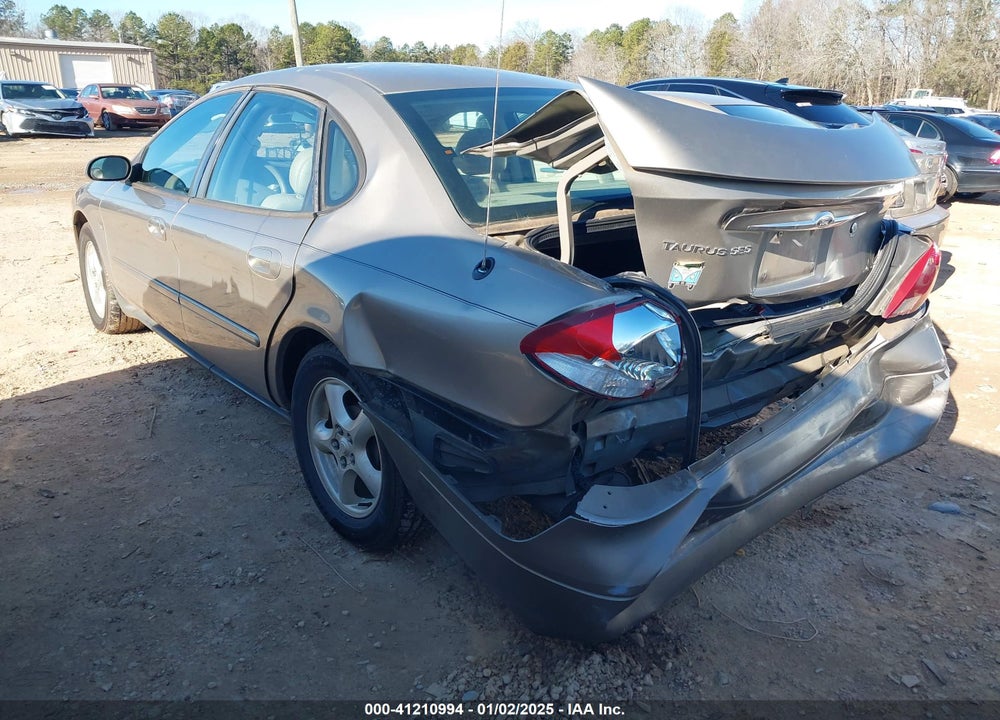 2003 FORD TAURUS SES VIN: 1FAFP55S23A230608