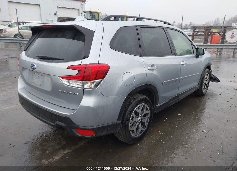 2023 SUBARU FORESTER PREMIUM VIN: JF2SKAEC9PH522750