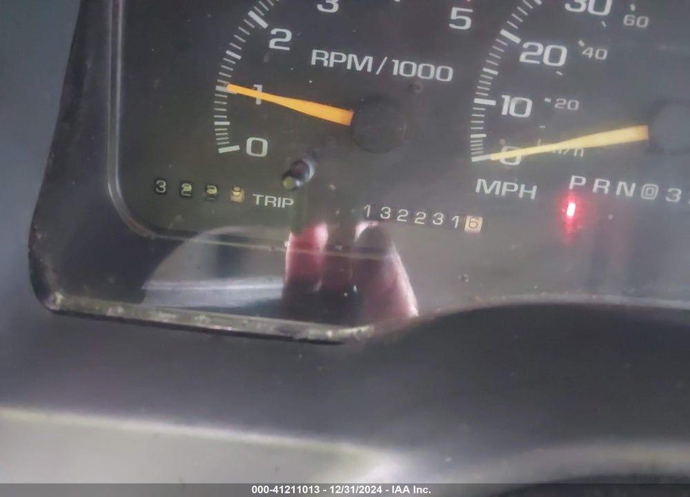 1995 CHEVROLET TAHOE K1500 VIN: 1GNEK13K1SJ461571