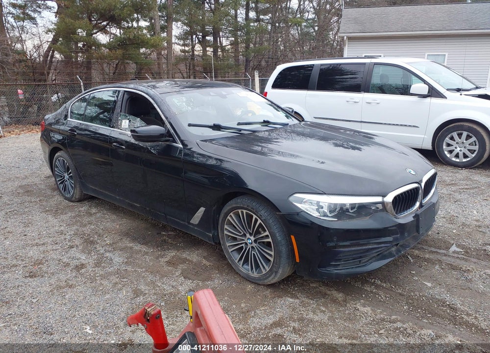 2019 BMW 530I XDRIVE VIN: WBAJA7C59KWW18335