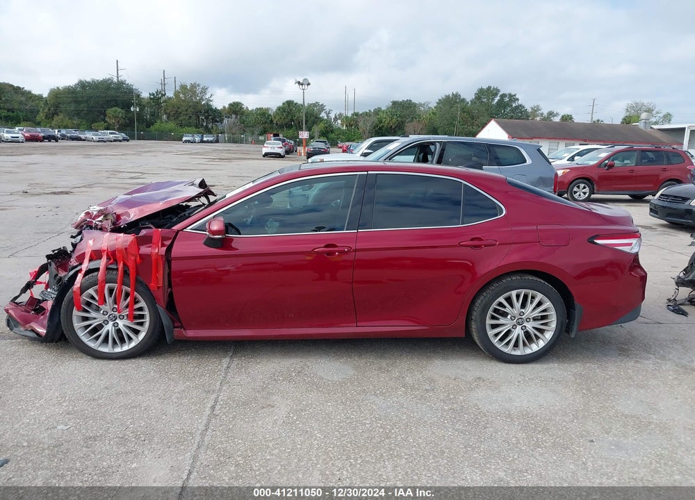 2018 TOYOTA CAMRY XSE/XLE VIN: 4T1BZ1HK7JU504304