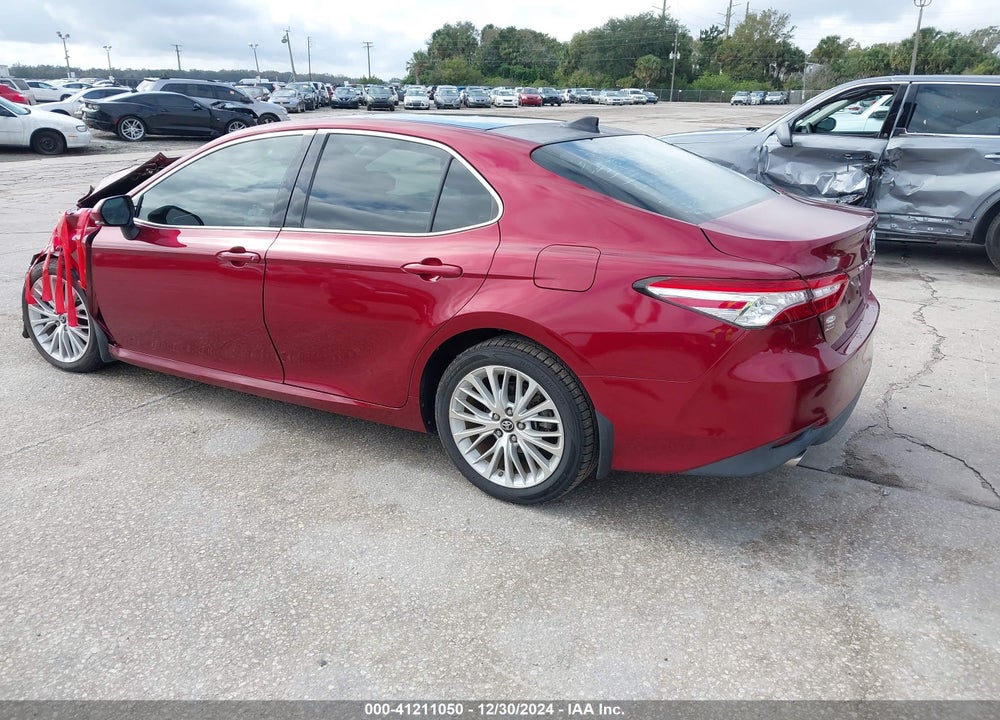 2018 TOYOTA CAMRY XSE/XLE VIN: 4T1BZ1HK7JU504304