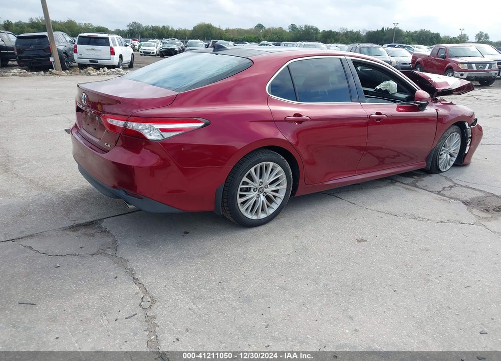 2018 TOYOTA CAMRY XSE/XLE VIN: 4T1BZ1HK7JU504304
