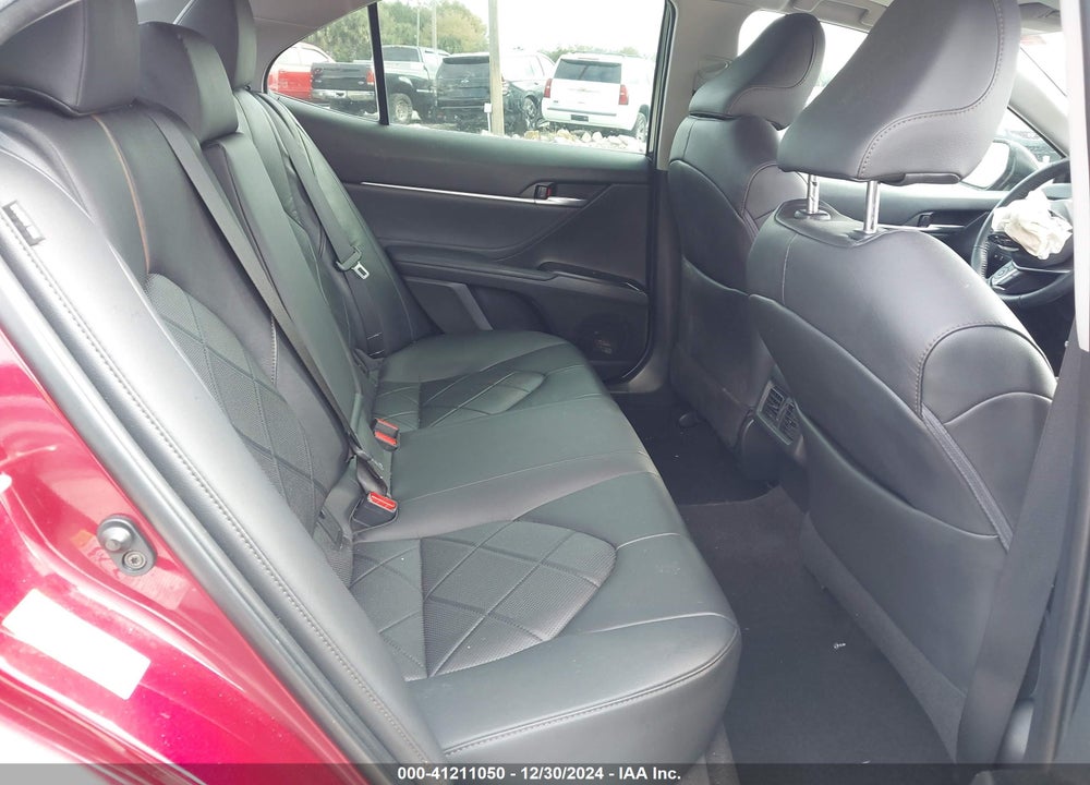 2018 TOYOTA CAMRY XSE/XLE VIN: 4T1BZ1HK7JU504304