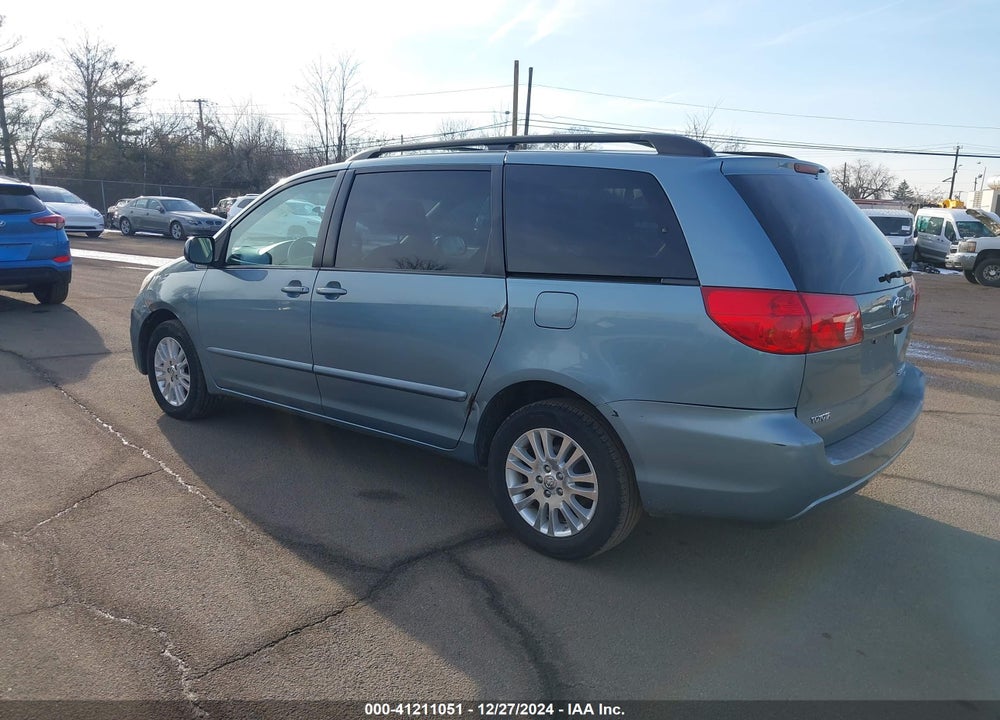 2008 TOYOTA SIENNA LE VIN: 5TDBK23C18S018035