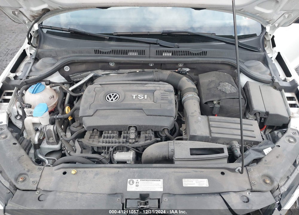 2017 VOLKSWAGEN JETTA 1.8T SPORT VIN: 3VWD17AJ4HM299318
