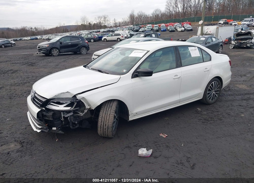 2017 VOLKSWAGEN JETTA 1.8T SPORT VIN: 3VWD17AJ4HM299318