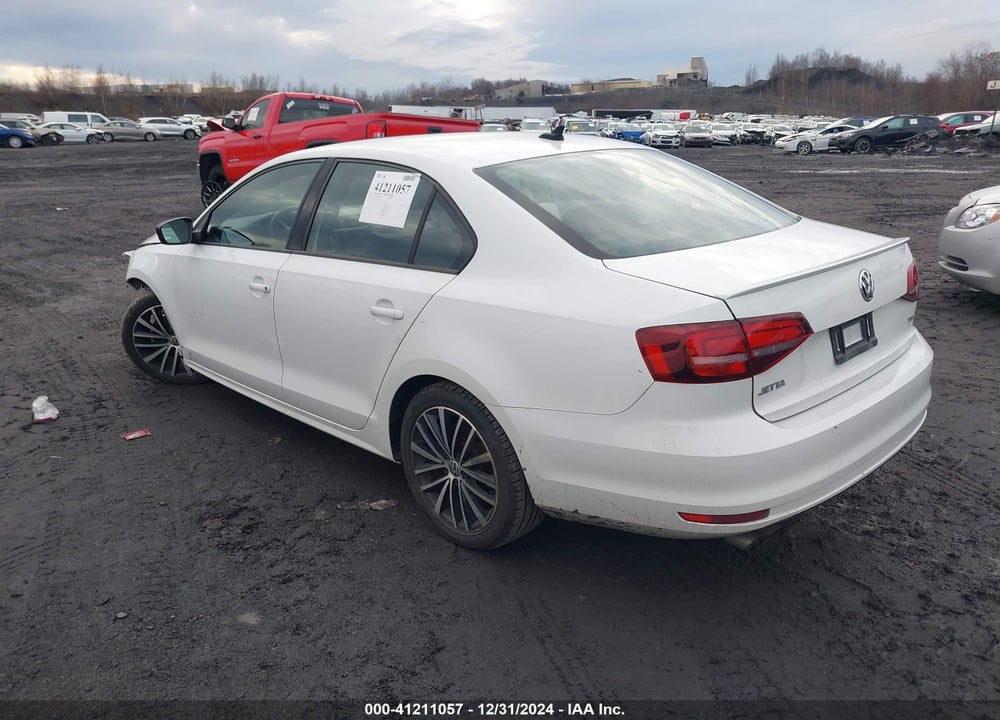 2017 VOLKSWAGEN JETTA 1.8T SPORT VIN: 3VWD17AJ4HM299318