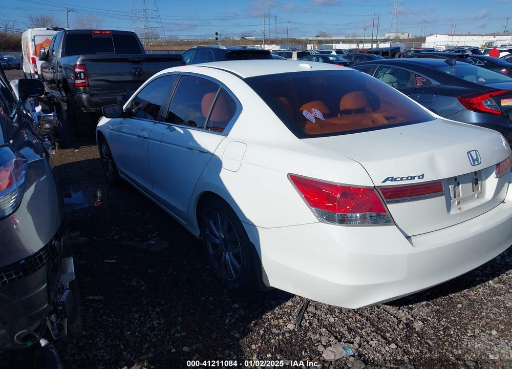 2011 HONDA ACCORD 2.4 EX-L VIN: 1HGCP2F86BA013576
