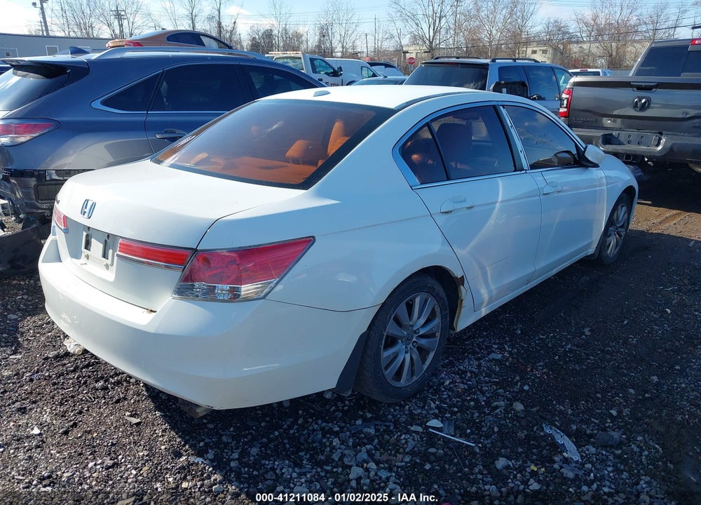 2011 HONDA ACCORD 2.4 EX-L VIN: 1HGCP2F86BA013576