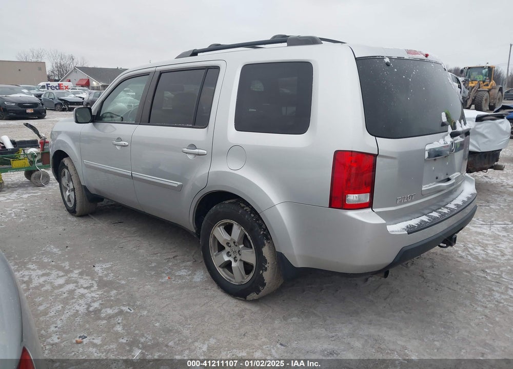 2011 HONDA PILOT EX-L VIN: 5FNYF4H50BB053553