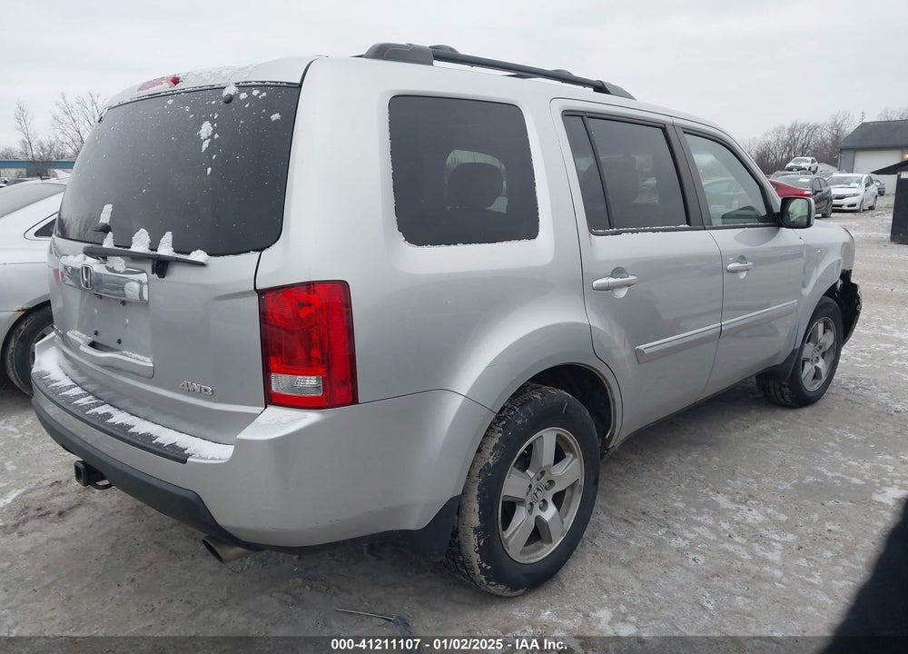 2011 HONDA PILOT EX-L VIN: 5FNYF4H50BB053553
