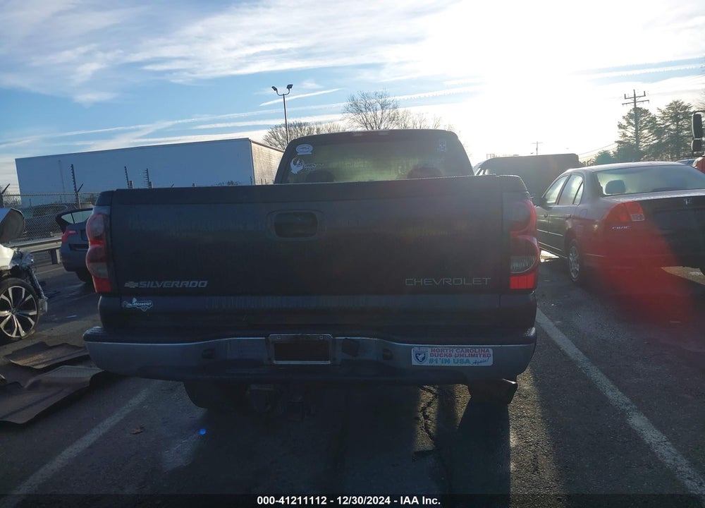 2005 CHEVROLET SILVERADO 2500HD LS VIN: 1GCHK29U65E313224