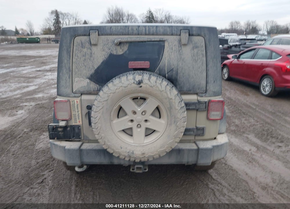 2017 JEEP WRANGLER UNLIMITED SPORT 4X4 VIN: 1C4BJWDG4HL724929