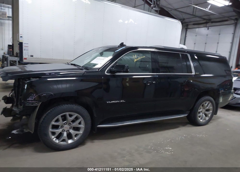 2015 GMC YUKON XL 1500 SLT VIN: 1GKS2HKC0FR677941