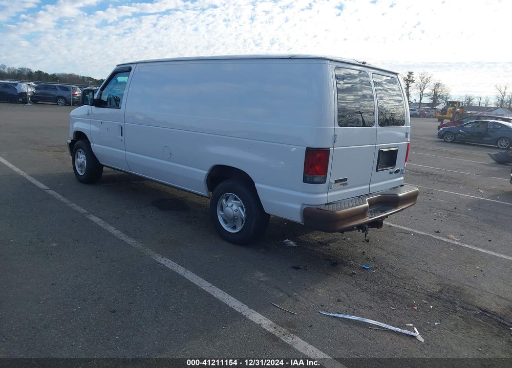 2011 FORD E-150 COMMERCIAL VIN: 1FTNE1EL5BDA40568