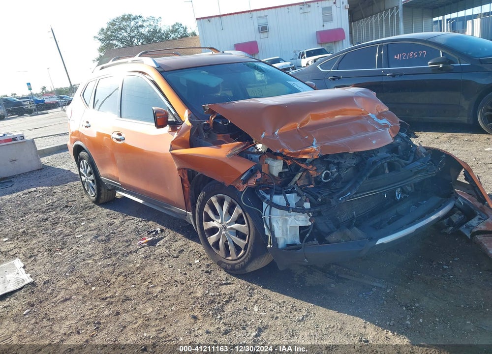 2017 NISSAN ROGUE S VIN: JN8AT2MT0HW395127